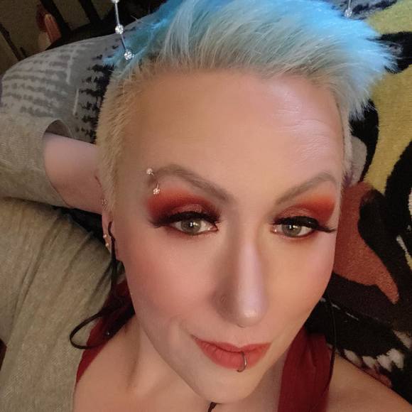 Profile Picture of Jasmine Olson (@jazzyjune80) on Poshmark