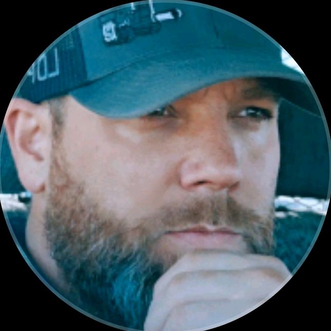 Profile Picture of Hyeon (@user533325337) on Tiktok