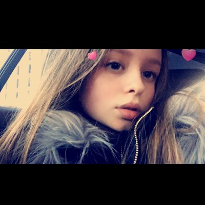 Profile Picture of Evie Roberts (@Evieroberts100) on Twitter