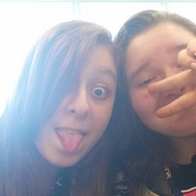 Profile Picture of I_Love_Alex_Ernst (@AlexaRaisch) on Twitter