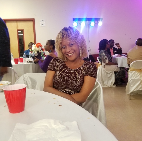 Profile Picture of Melrose Kaibanya (@m_timsah83) on Poshmark