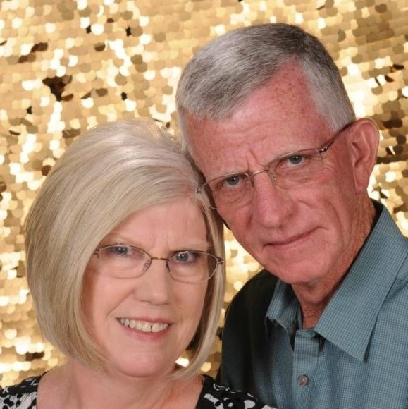 Profile Picture of Linda Wickam (@lindawickam) on Poshmark