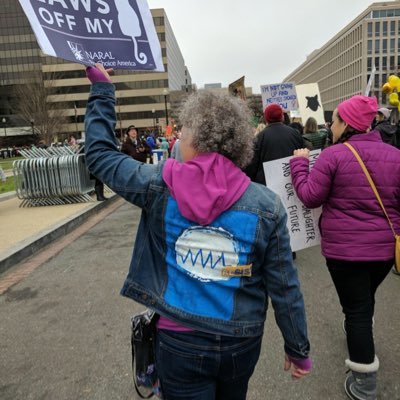 Profile Picture of Lisa Weixel Lippert (@LisaLippert2) on Twitter