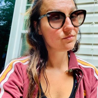 Profile Picture of LNN (@Leah_Nemeth) on Twitter