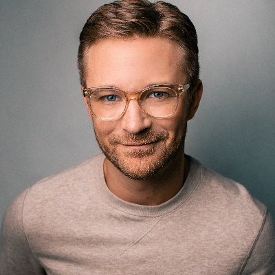 Profile Picture of ☮️(((Michael Welch)))💙 (@MichaelWelchAct) on Twitter