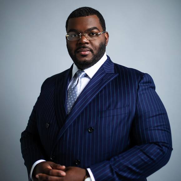 Profile Picture of Devon Stevenson (@devoncastro) on Poshmark