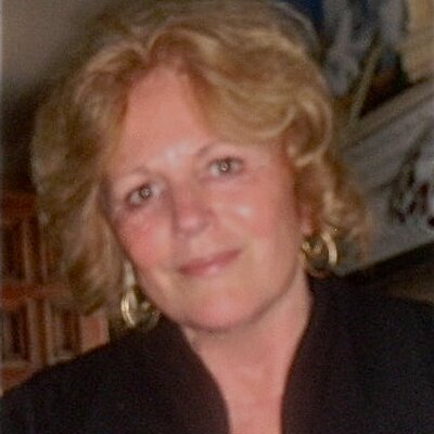 Profile Photo of Roxanna Platt (@healthyhour) on Twitter