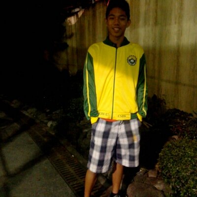 Profile Picture of Ralph Robles (@RalphRobles_17) on Twitter