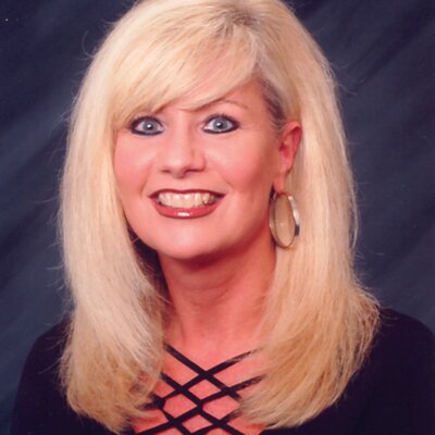 Profile Picture of Debbie McDowell (@Lovedforever) on Twitter