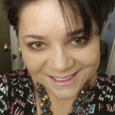 Profile Picture of Alice_Pushee (@AlicePushee) on Twitter