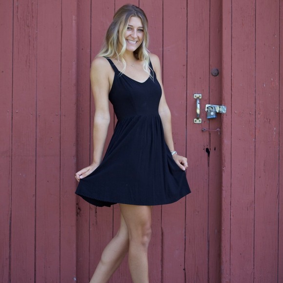 Profile Picture of Brooklyn Dykins (@dykins45) on Poshmark