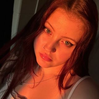 Profile Picture of molly🌙 (@molly.potts_) on Instagram