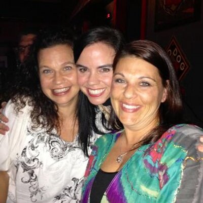Profile Picture of Lori Manning (@lorimannings) on Twitter