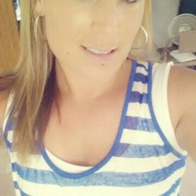 Profile Picture of Danielle Hedges (@daniellehedges) on Pinterest