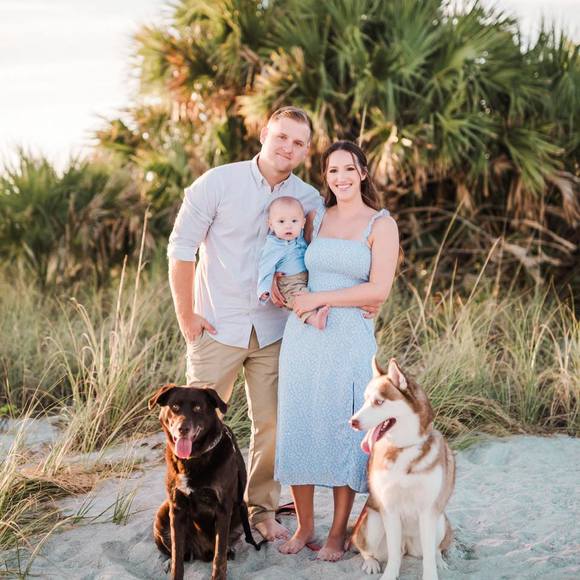 Profile Picture of Deborah Campbell (@debbydcampbell) on Poshmark