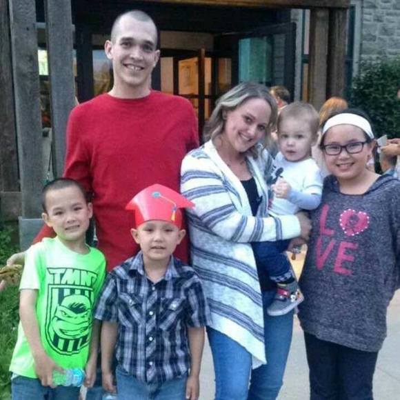 Profile Picture of Andy Gibson (@gibstonesresale) on Poshmark