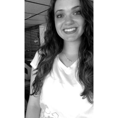 Profile Picture of Samantha Hightower (@_sam_22) on Twitter