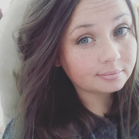 Profile Picture of Patricia Emmott (@patricia_emmott) on Poshmark