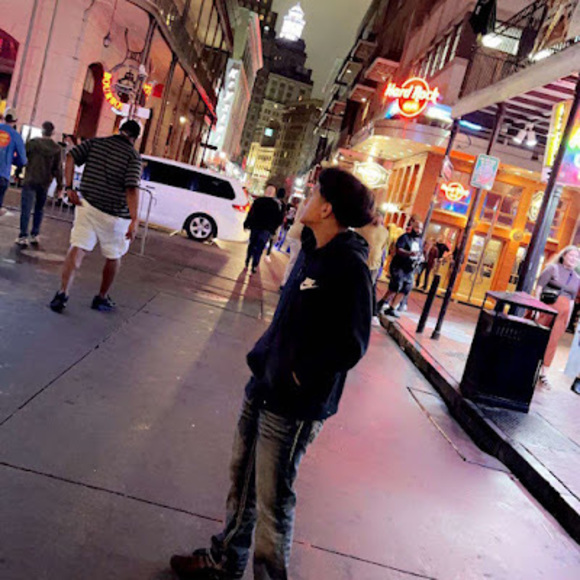 Profile Picture of Jose Sancho!? (@jose_24426) on Poshmark