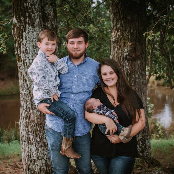 Profile Picture of Lanie Allred (@lanieallred1) on Poshmark