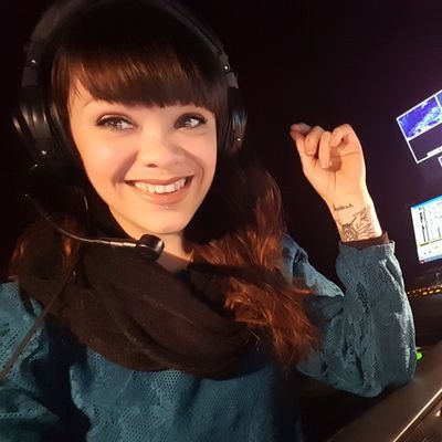 Profile Picture of Manda Leon-Joyce (@MandaLeonJoyce) on Twitter