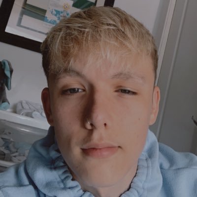 Profile Picture of Murray (@Murraykemp14) on Twitter