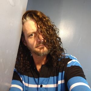 Profile Picture of jeff holds (@jeff.holds) on Tiktok