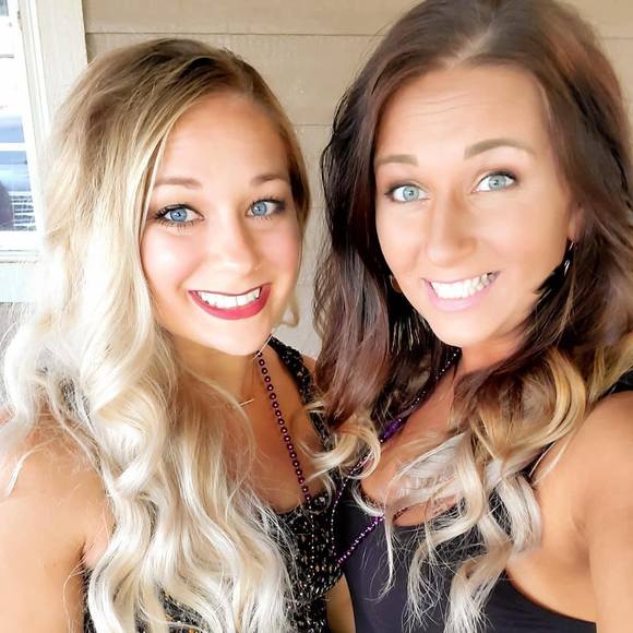 Profile Picture of Ciara Stallbaumer (@ciaraaaas) on Poshmark