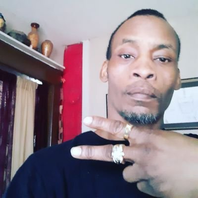 Profile Picture of Eddie Ware (@EddieWa33594670) on Twitter