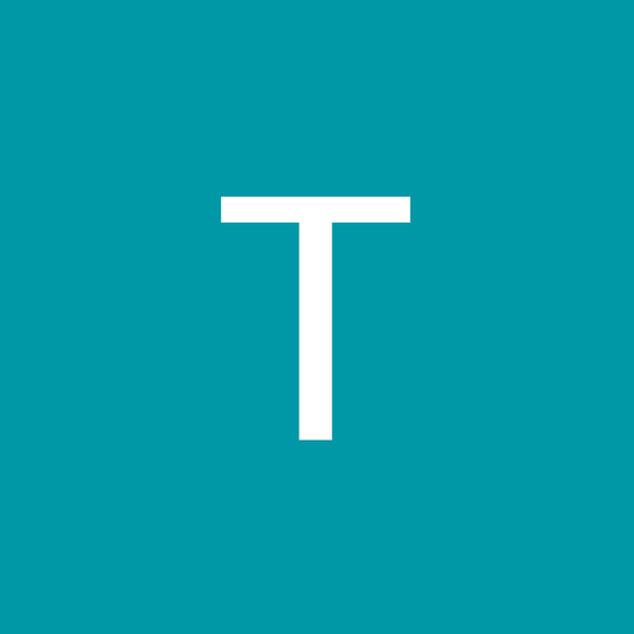 Profile Picture of Travis Douglas (@bowlyman01) on Poshmark