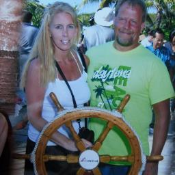 Profile Picture of James Markos (@JIMdelana45) on Twitter