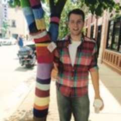 Profile Picture of Christopher Santucci (@themantoochie) on Twitter