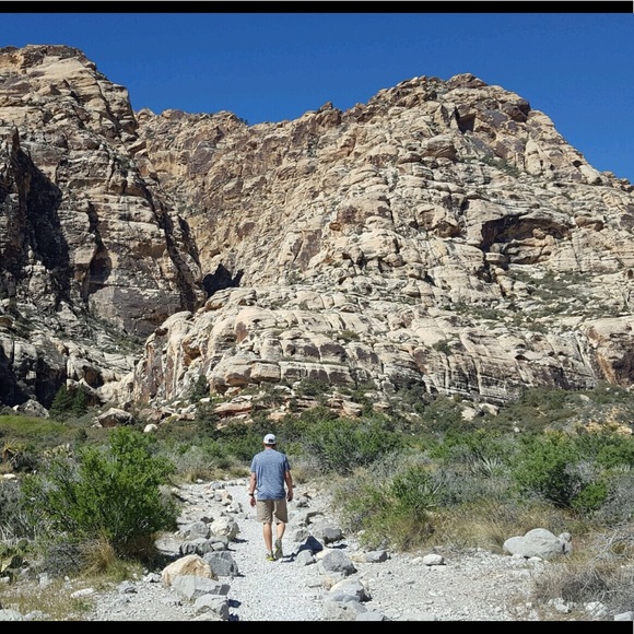 Profile Picture of Nathan Erwin (@nerwin3) on Poshmark