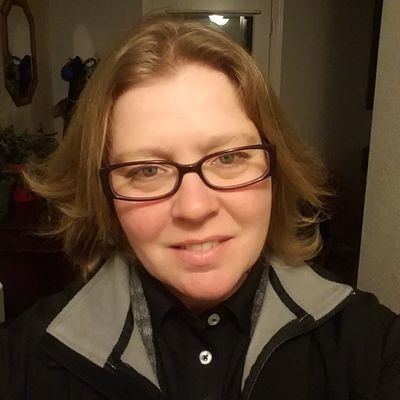 Profile Picture of Mandy Hopper (@MandyHo52020178) on Twitter