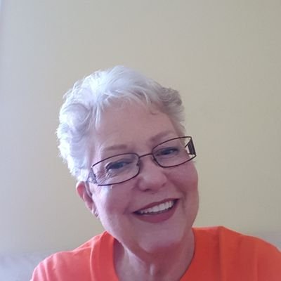 Profile Picture of Sandy Anders (@Grammyseliana11) on Twitter