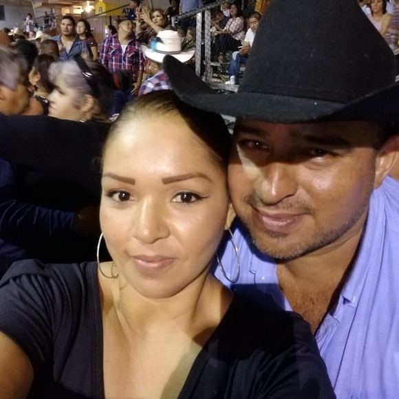 Profile Picture of Rigoberto Calderon (@rigobertocalder) on Poshmark