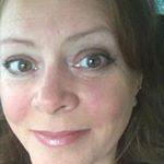 Profile Picture of JLS (@julie_lynn_saunders) on Instagram