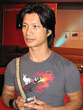 Profile Picture of Dustin Nguyen - Wikipediaon Wikipedia