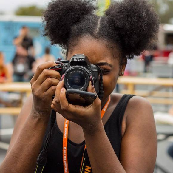 Profile Picture of Carlyn Winters (@cawinters99) on Poshmark