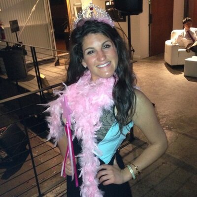 Profile Picture of Alexandra Condon (@Alex_Corpora) on Twitter