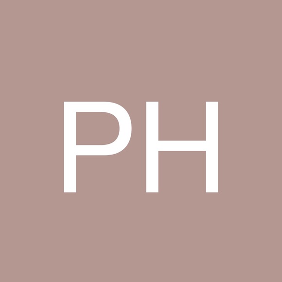 Profile Picture of Philip Hahn (@philiphahn) on Poshmark