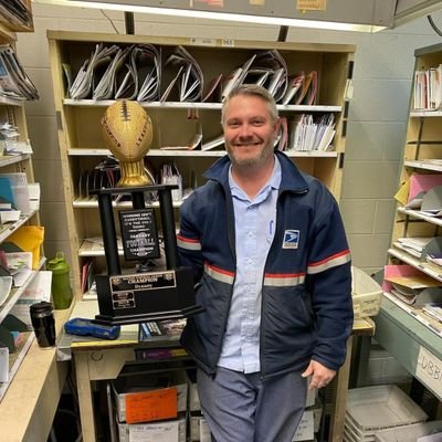 Profile Picture of Jeff Brunner (@mailmanjeff) on Twitter