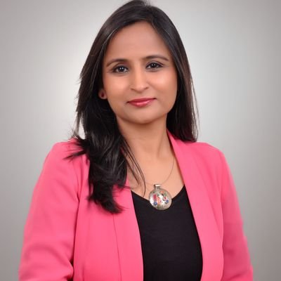 Profile Picture of Manbir Kaur (@BuzzManbir) on Twitter