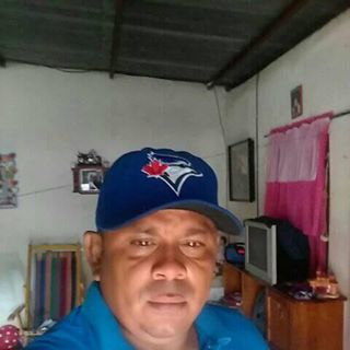 Profile Picture of Antonio Sarria (@antonio.sarria.1840) on Facebook