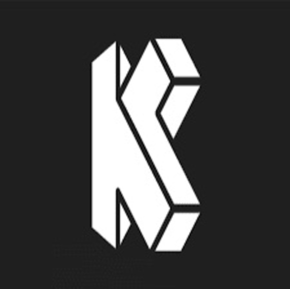 Profile Picture of Kenny Gates (@kagate3) on Poshmark
