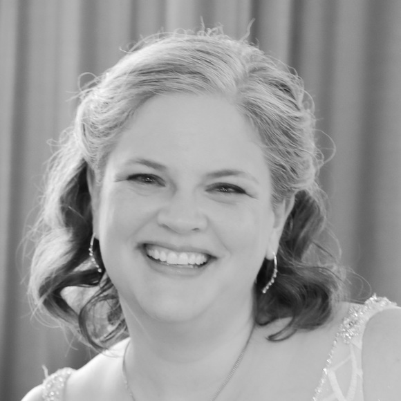 Julie Perron - Poshmark Profile Picture of Julie Perron (@ohjules77) on Poshmark