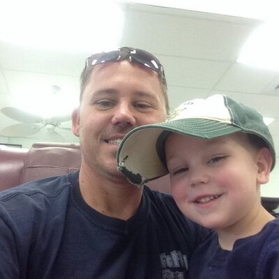 Profile Picture of Tommy Oneal (@tommygun2727) on Twitter