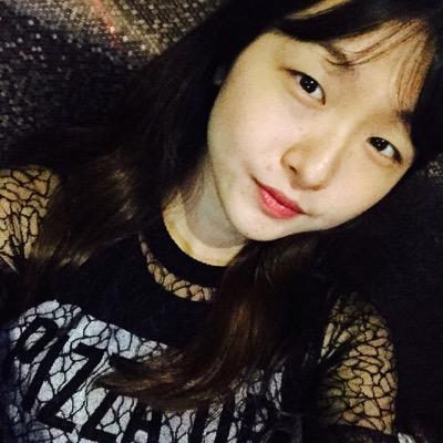 Profile Picture of Aimee Huang (@yaimeewin) on Twitter