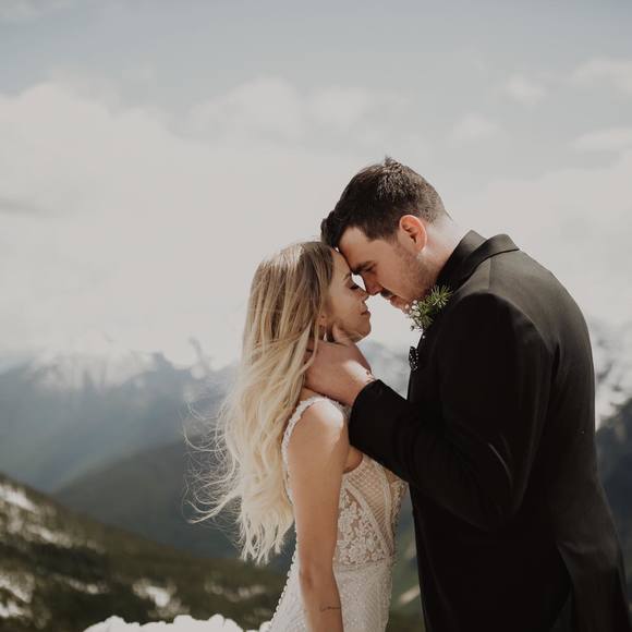 Profile Picture of Amanda Marchant (@amandamarcha350) on Poshmark