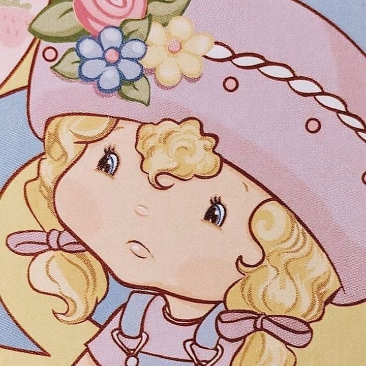 Profile Picture of tori (@torigeorgatsos) on Tiktok